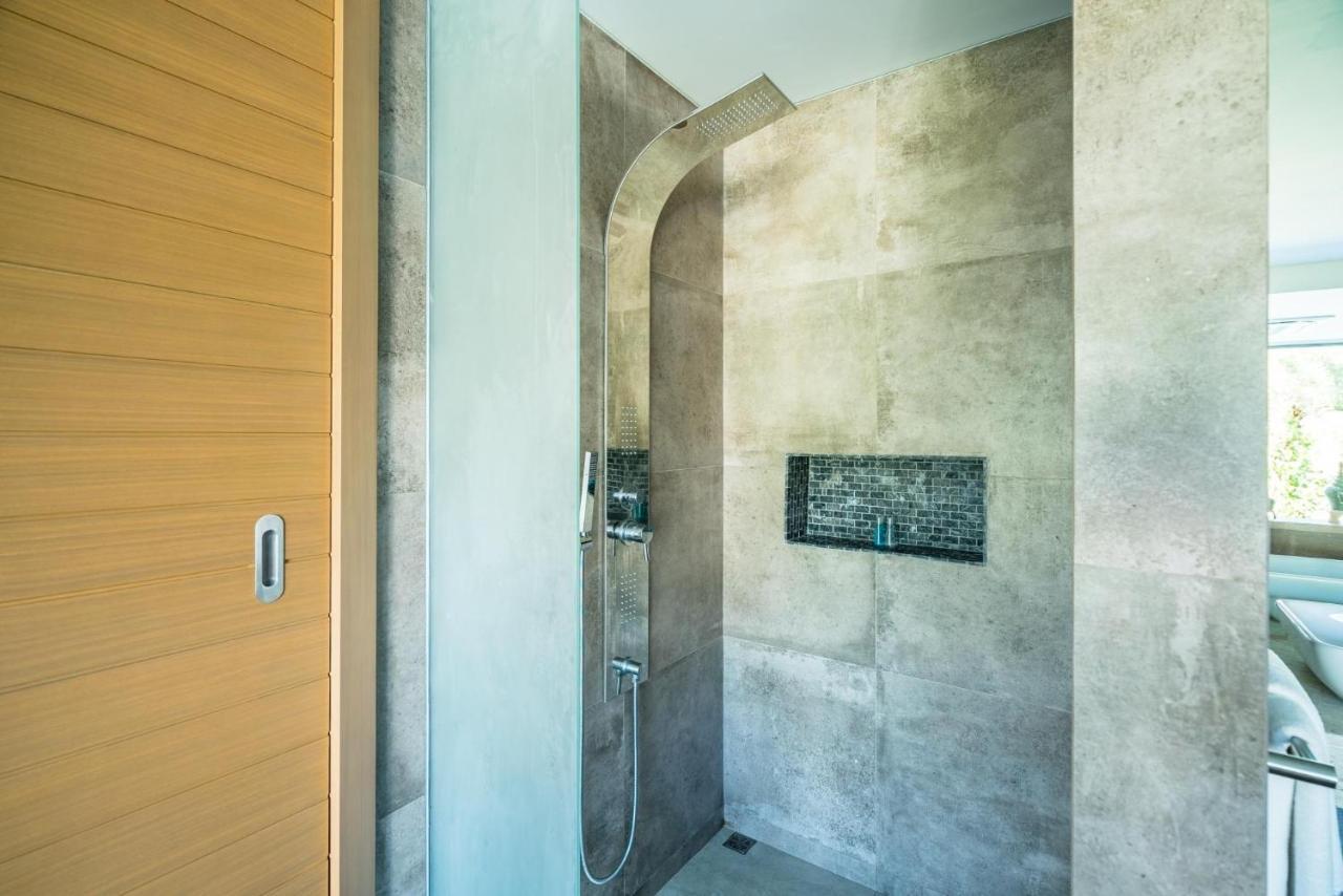 Cocoon Villa - Peaceful Private Pool Villa In North 푸껫 외부 사진