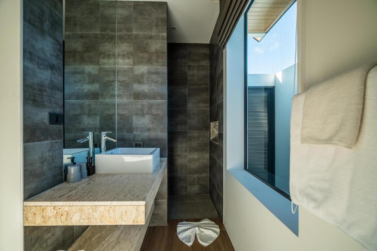 Cocoon Villa - Peaceful Private Pool Villa In North 푸껫 외부 사진